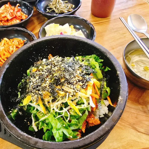 산과들비빔밥 본점 사진 5