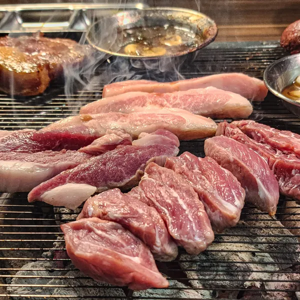돼지한마리 후평점 사진 4
