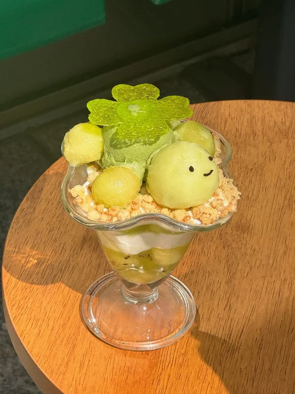 ユンスプ フルーツサンド店の写真5