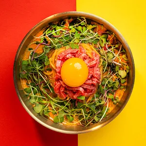 ミラノキサシクタン