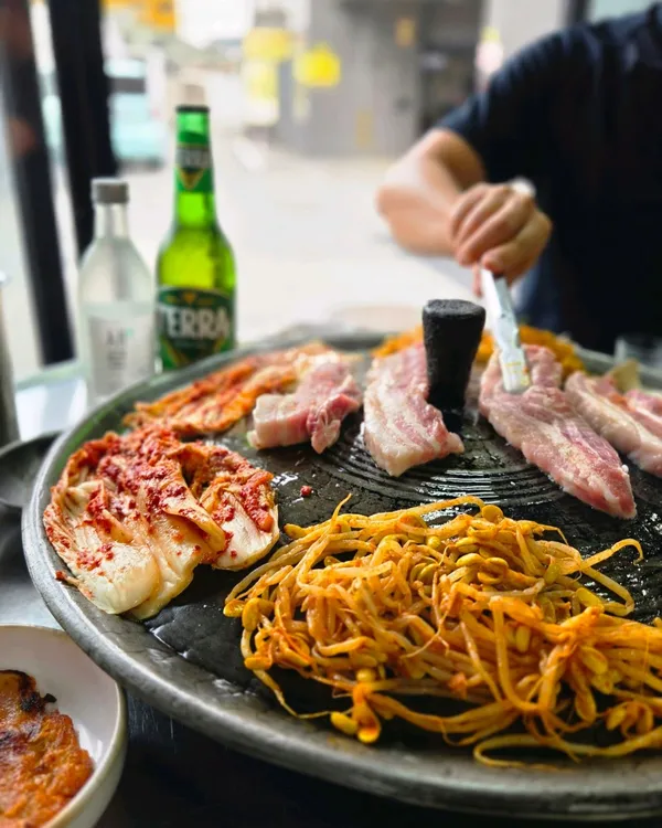 옛날왕솥뚜껑생삼겹살 사진 5
