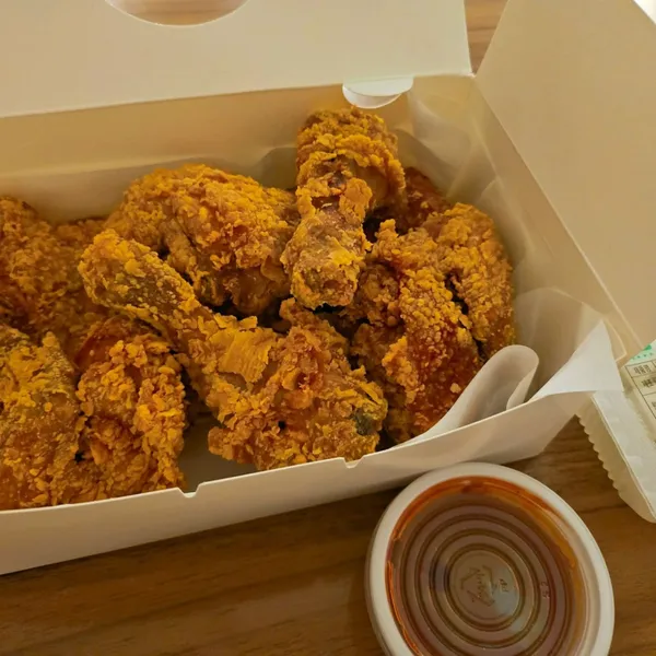 TODAY치킨 하안본점 사진 4