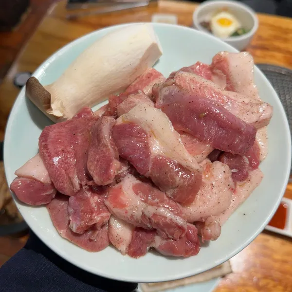 초필살돼지구이 광안직영점の写真3