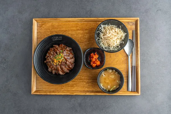 카츠미 홍대본점 사진 5