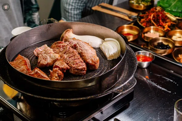 육대산 청주본점 사진 4
