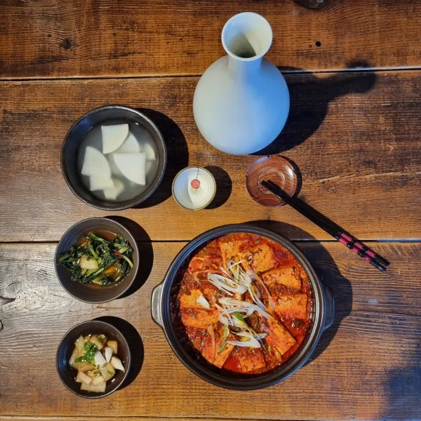 교동전선생 종로구청점 사진 3