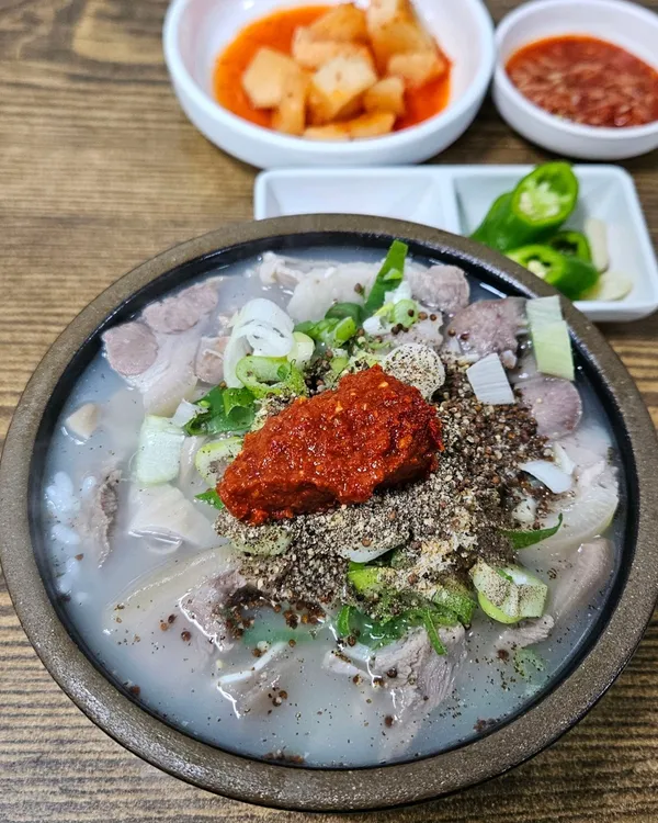 소문난순대국왕족발