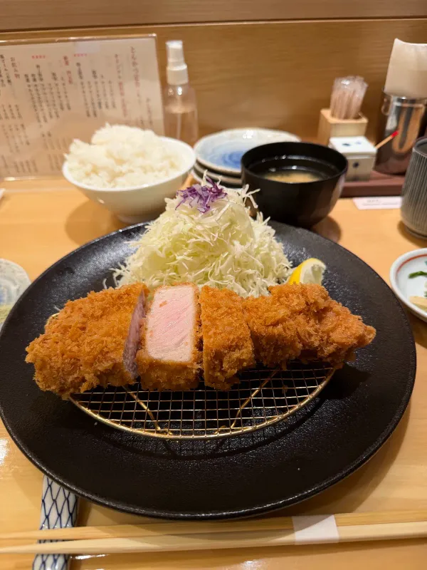 日本橋とんかつ 一 HANAREの写真2