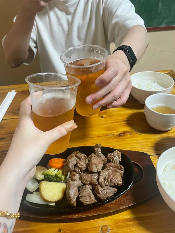 百爆ステーキ BAKUBAKU STEAKの写真5