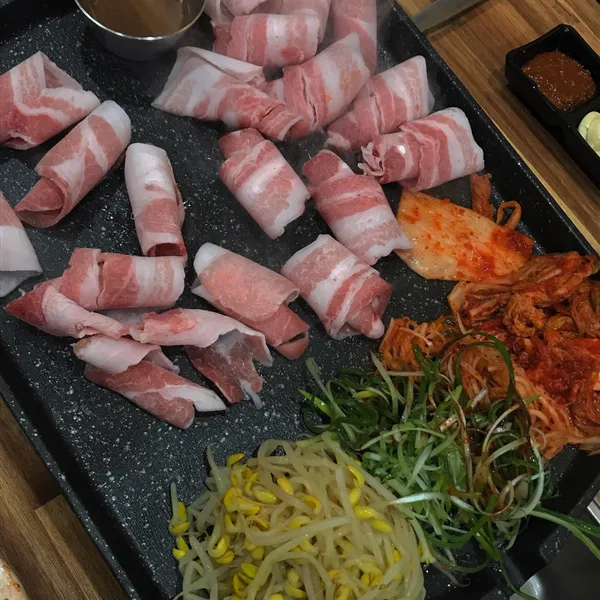 바른고깃집 사진 2