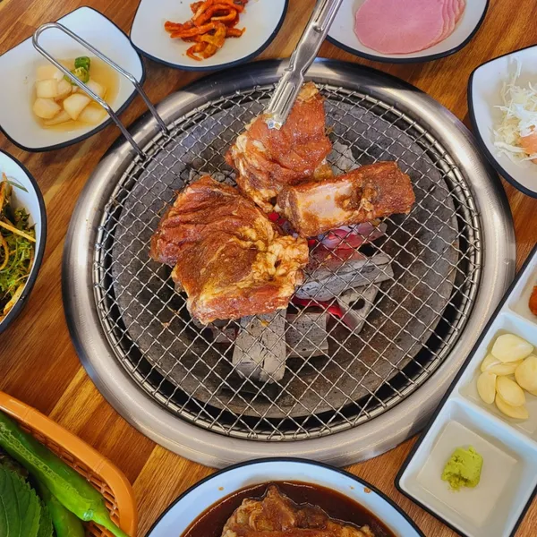 돈내코숯불갈비 사진 2