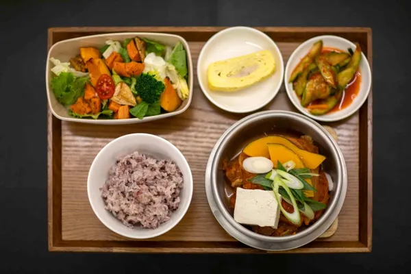 자연식구 김치찜과 제철반상 사진 3