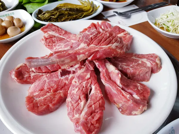 산하 사진 3