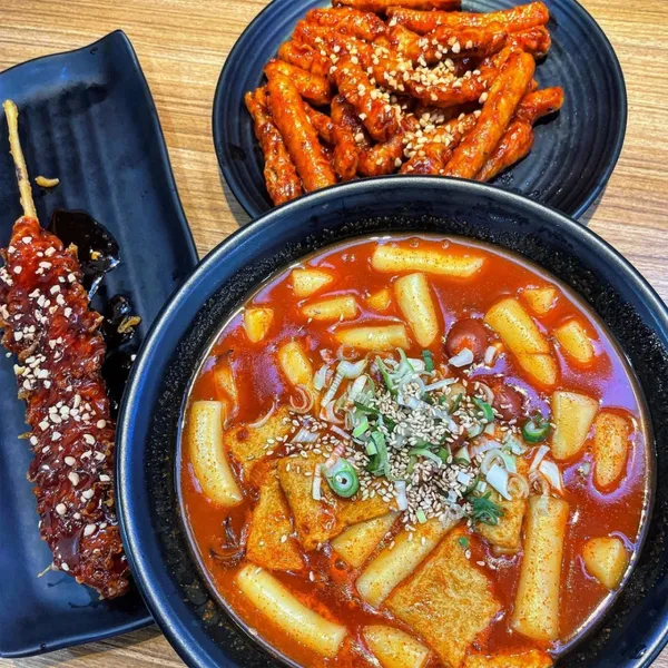 감탄떡볶이 하안점 사진 2