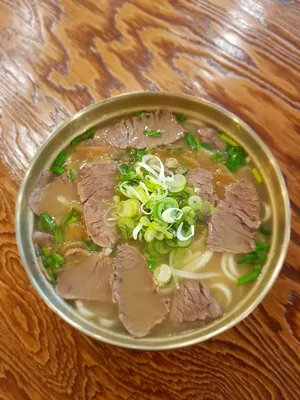 カルストラン 本店