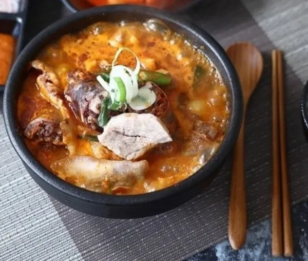 더도이종가집 돼지국밥 부산역점 사진 2