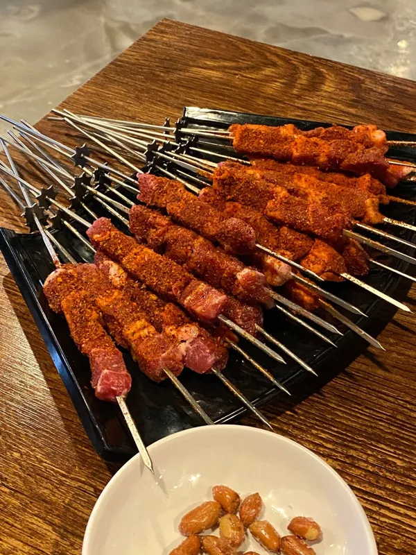 신사양꼬치 신사본점 사진 3