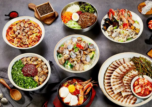 고향 엄마손 생바지락 칼국수 역삼점