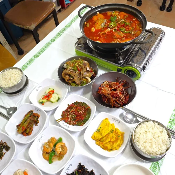 고향민속식당 사진 2