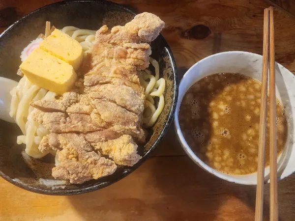 La Keiko Higashikataha, photo 3