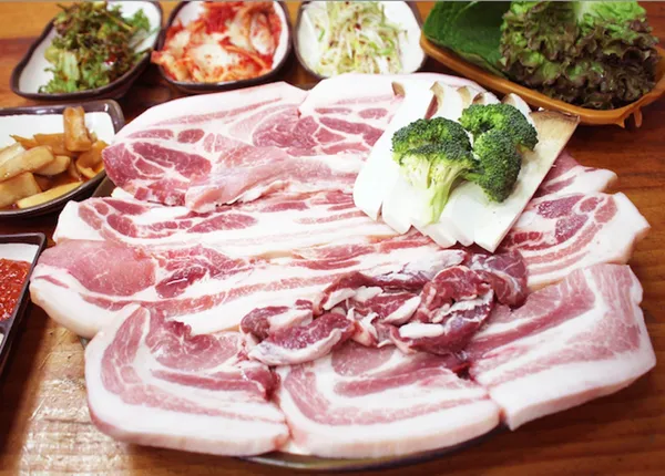 영흥정육식당 사진 2