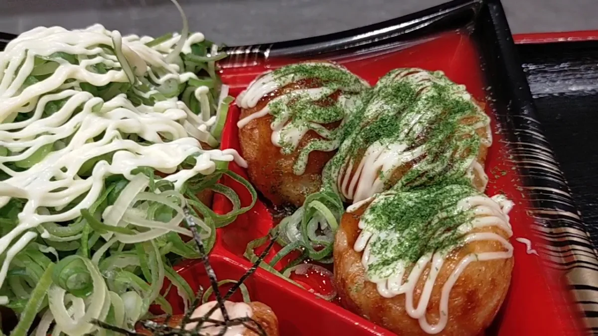 Yama-chan Takoyaki, main photo