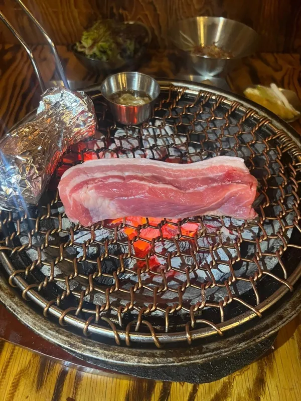 고기꾼김춘배 홍대본점 사진 3