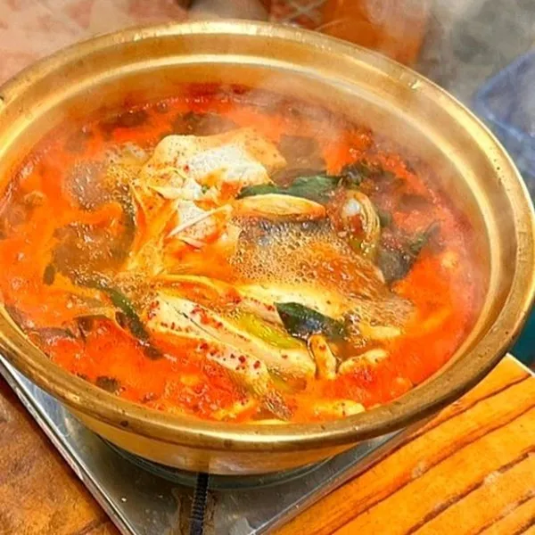 콩깍지콩나물국밥
