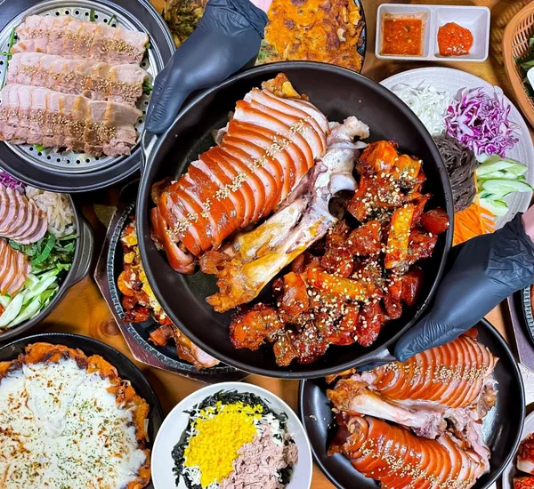 족발야시장 송도트리플스트리트점