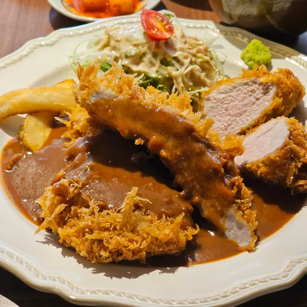 도토리돈까스 사진 3