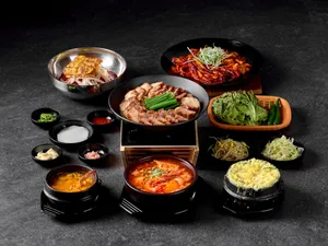 육해당 본점