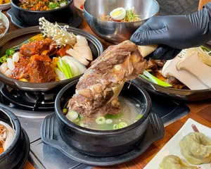 Cheonggye Sodam Wang Galbitang Main Branch
