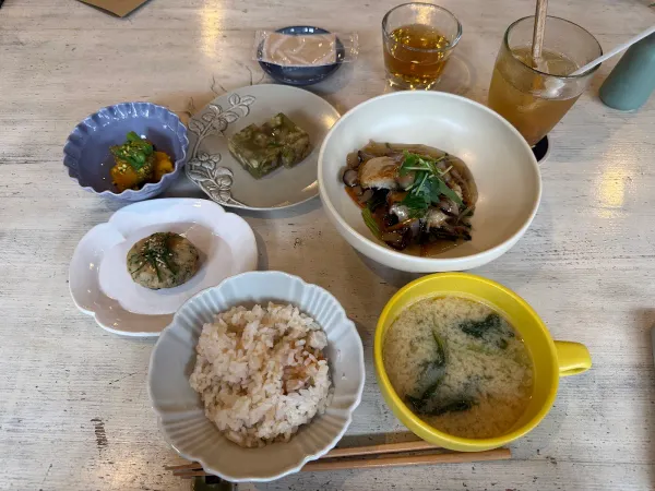 MEALS 사진 4