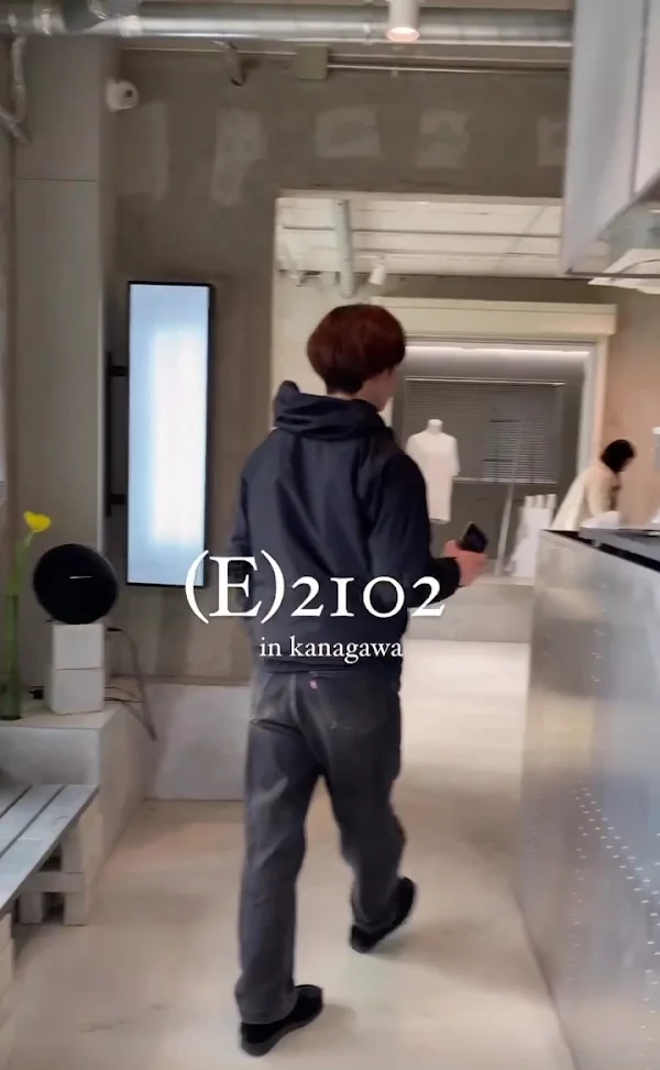 (E)2102 사진 2