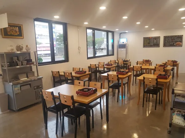 신창흑돼지두루치기 본점