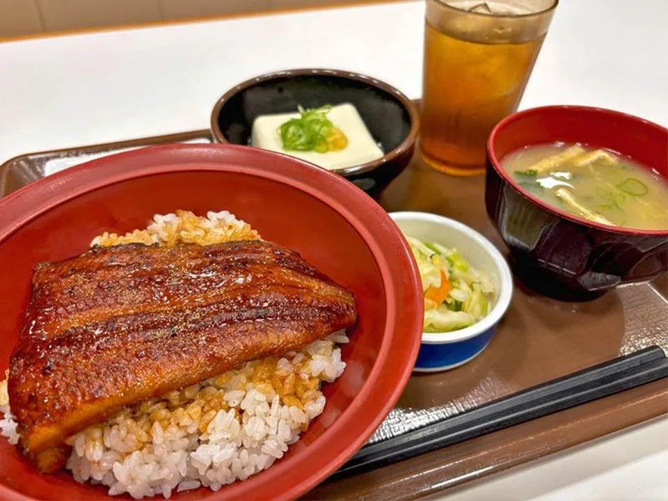 Sukiya Karasuma Shichijo, main photo