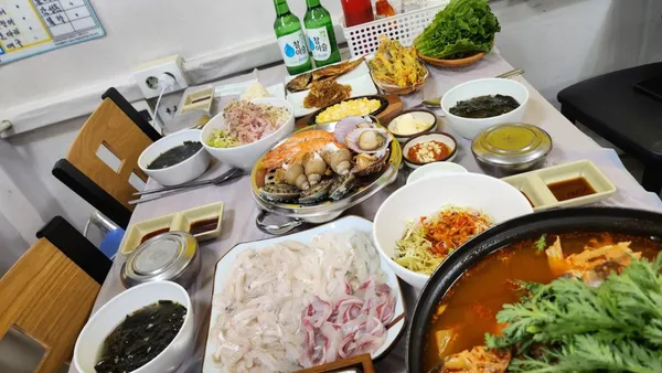 해오름자연산횟집 주문진점 사진 3
