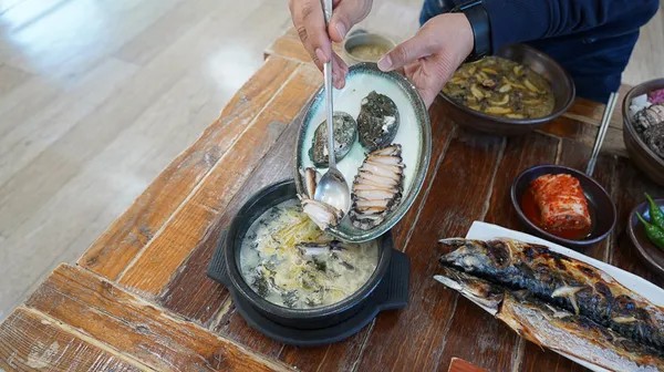 오가네전복설렁탕 서귀포본점 사진 2