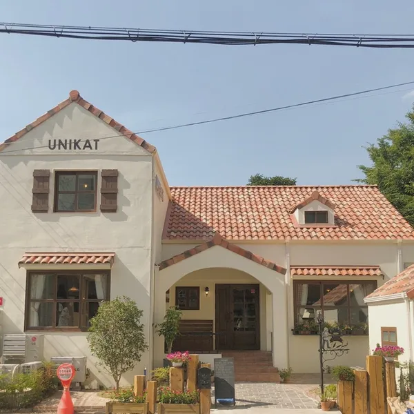 우니카트