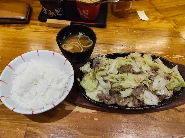 スタミナ鉄板 博多アイアンマン 博多店 사진 5