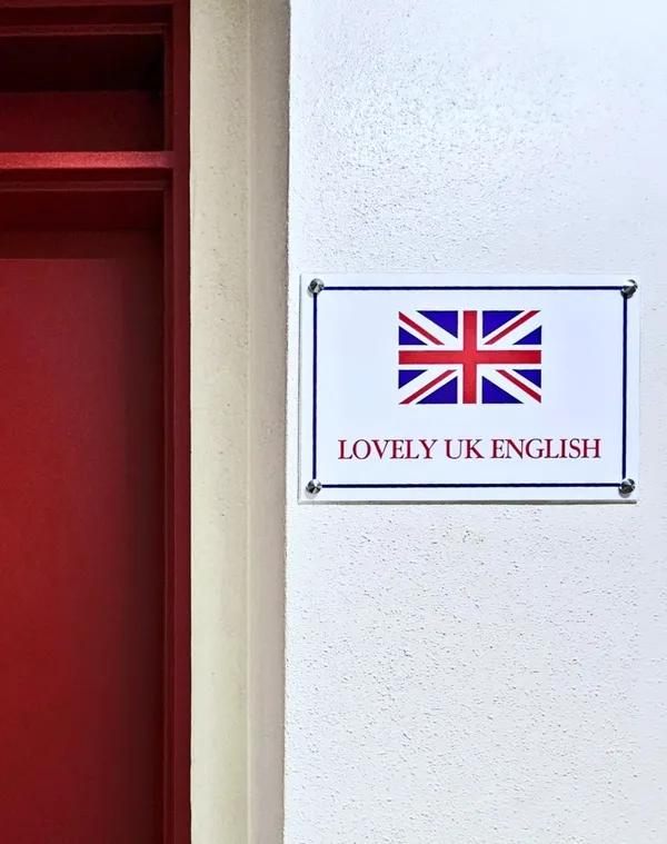 Lovely UK English 사진 2