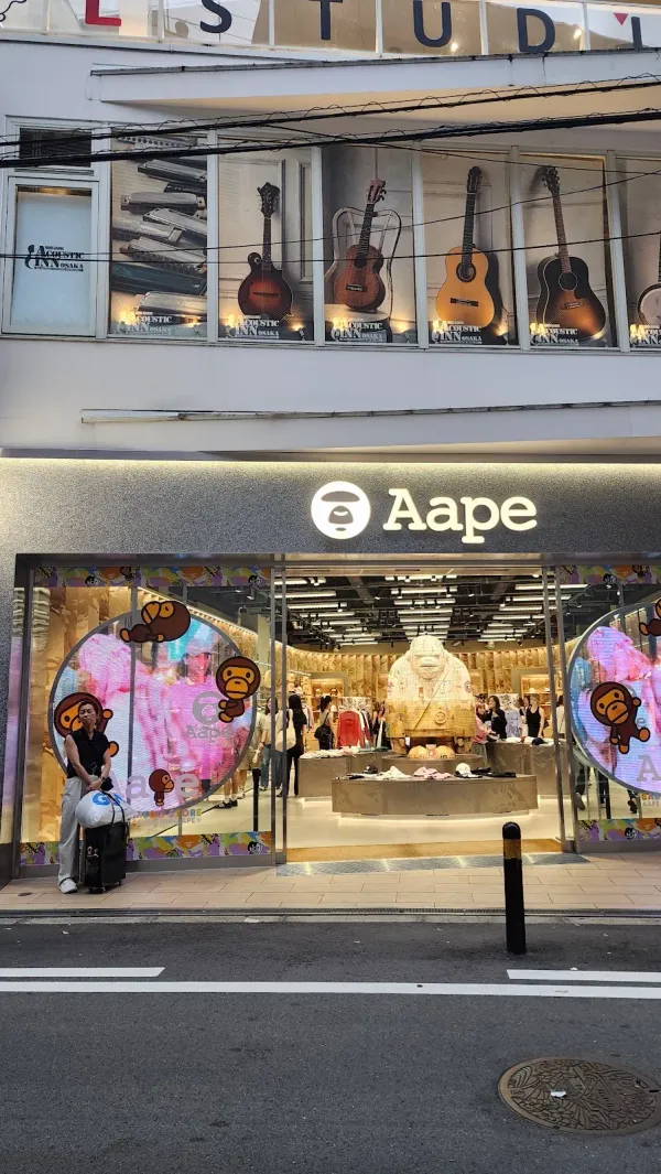 AAPE STORE 心斎橋