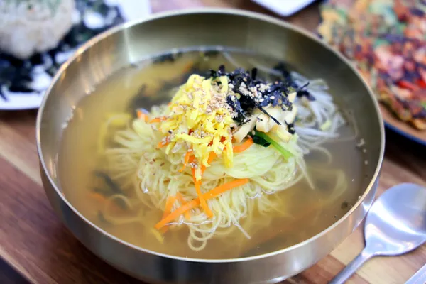 죽방멸치국수