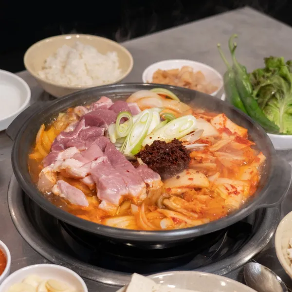 각식당두루치기