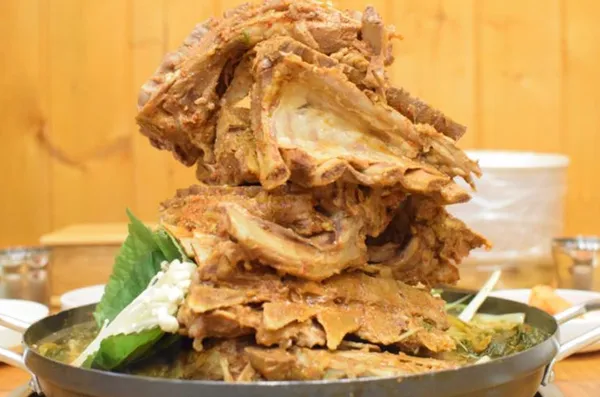 장수감자탕 사진 2