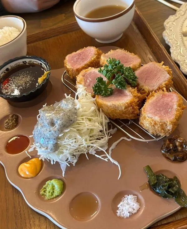 필링돈까스 용봉본점
