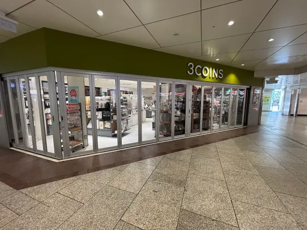 3coins 阪急三番街店 사진 2
