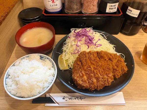 돈카츠아오키 다이몬점