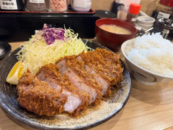 돈카츠아오키 다이몬점 사진 4