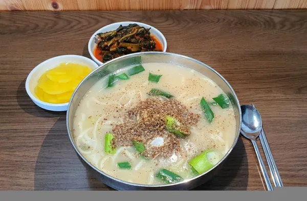 삼대째전통칼국수 사진 2